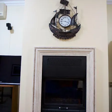 Domus Palombi لاديسْبولِ