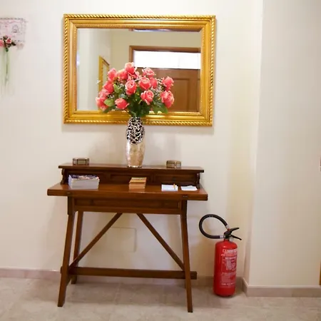 Domus Palombi شقة لاديسْبولِ